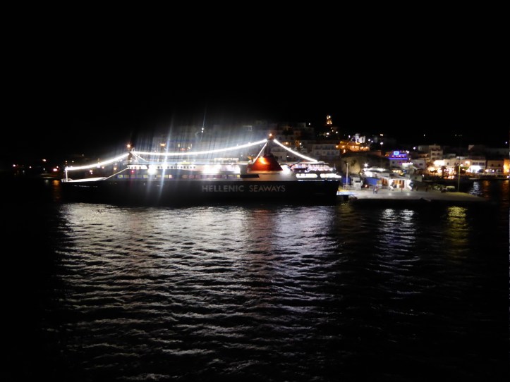 Milos alle 5 di mattina