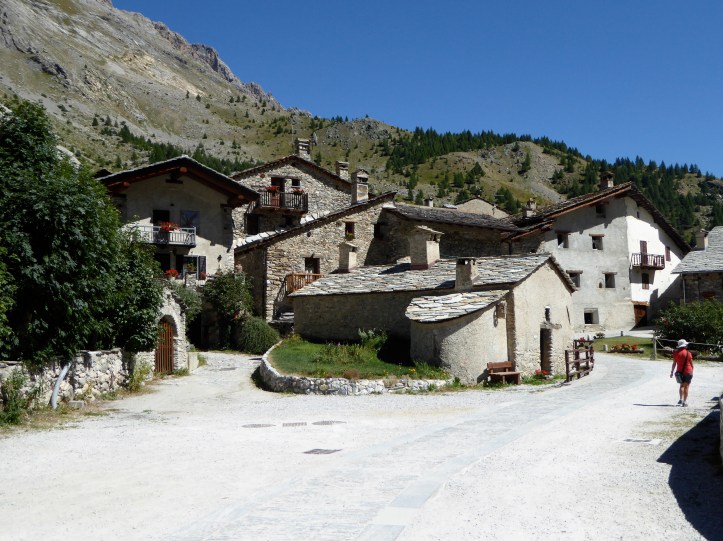 Chiappera: la piazza